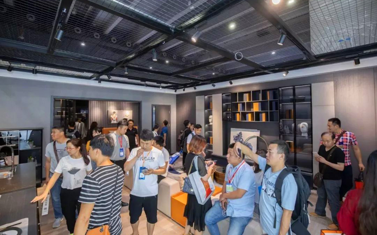 廣州家具展廳設計動線流暢化，引導深度探索體驗