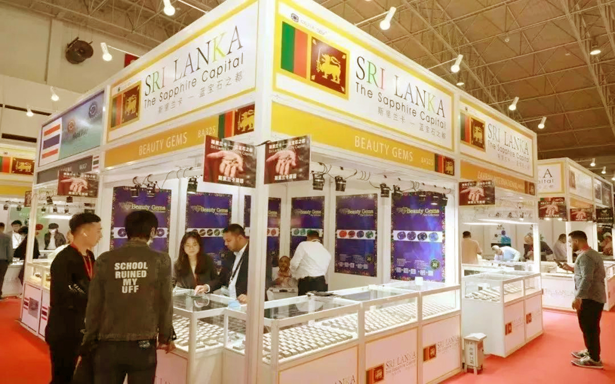 小型珠寶展臺(tái)設(shè)計(jì)顯高級(jí)的空間利用終極方案